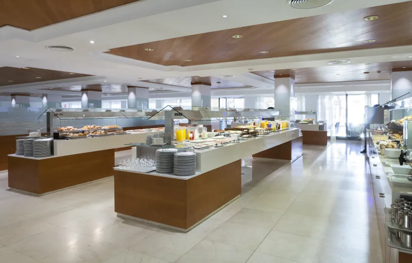 CM Castell De Mar 4*-38