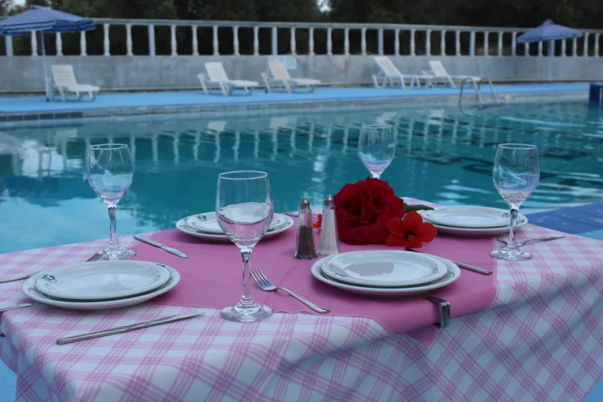 Tivoli Hotel and Apartments 3*-4