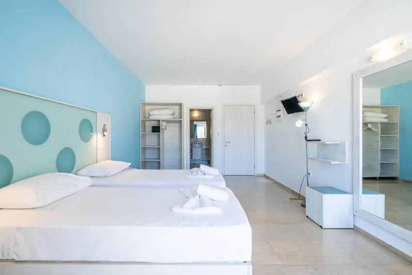 Santa Maria City Hotel (ex Helios Hotel) 3*-7