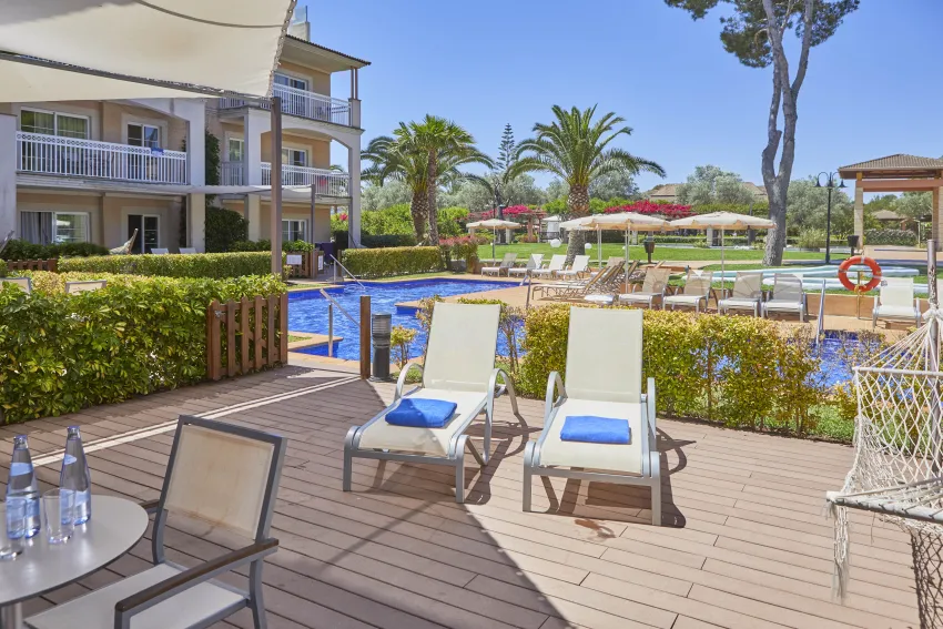 Zafiro Can Picafort 4*-119