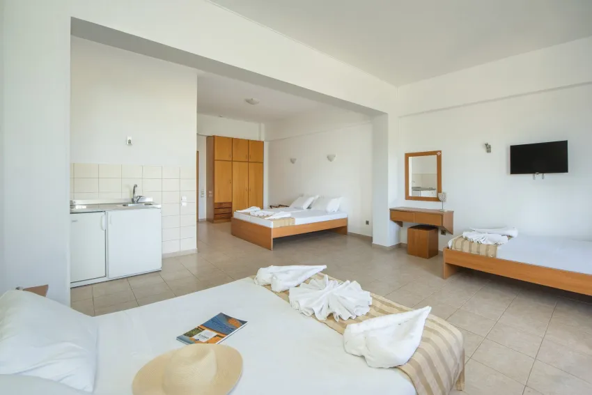 Ledras Beach Hotel 4*-12