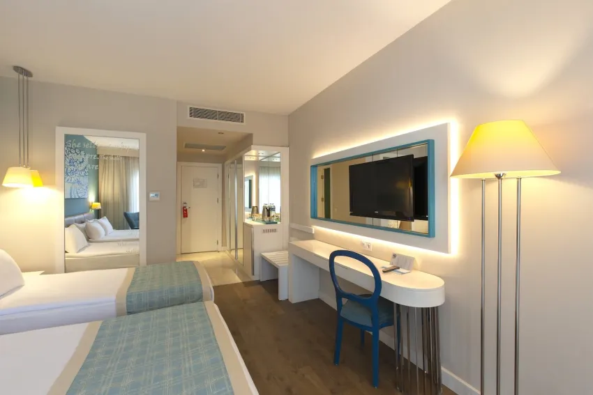 SEASHELL RESORT & SPA HOTEL  5*-21