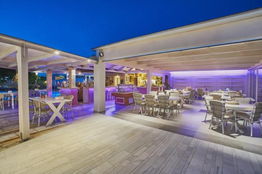 Golden Bay Aparthotel 3*-12