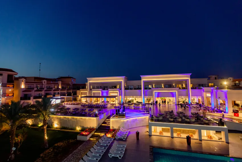 The V Luxury Resort 5*-60