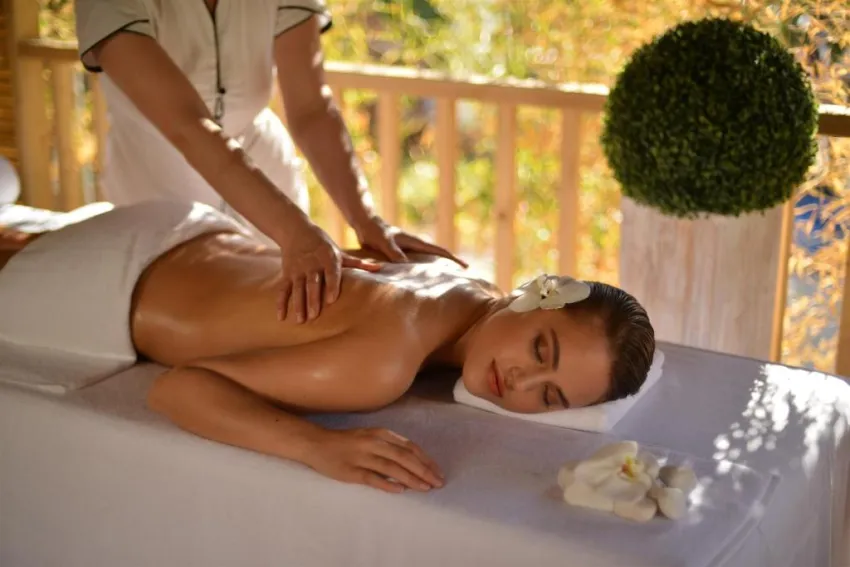 DELPHIN DELUXE HOTEL  5*-8