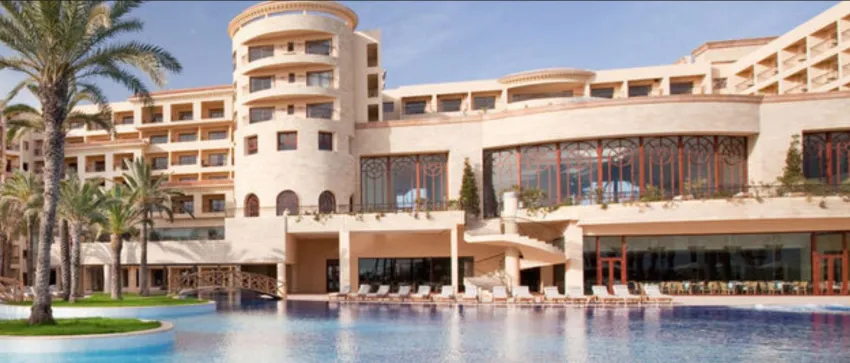 Movenpick Resort & Marine Spa 5*-82