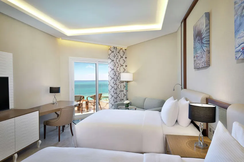 Hilton Plaza 5*-256