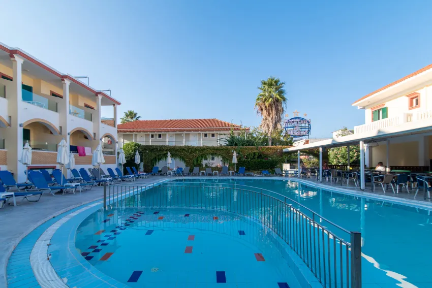 Club Zante Plaza 3*-2