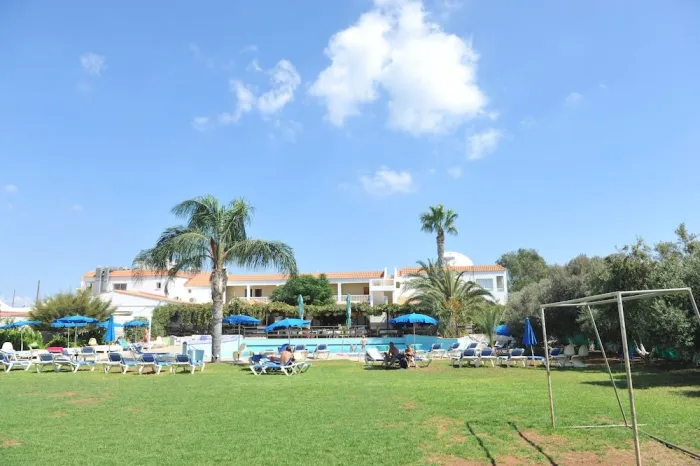 Captain Karas Holidays Apartments 3* - Famagusta (north cyprus) - Cipru