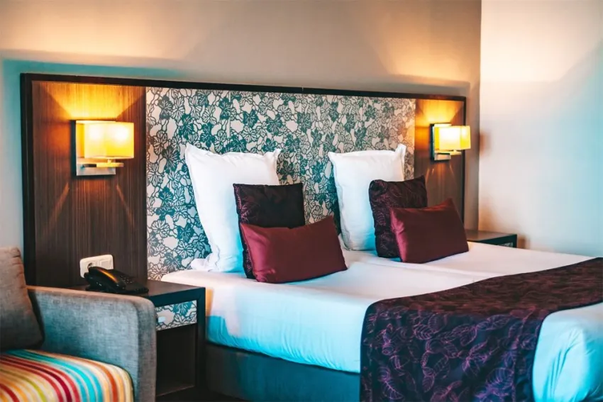 ROSA BEACH THALASSO & SPA  4*-8