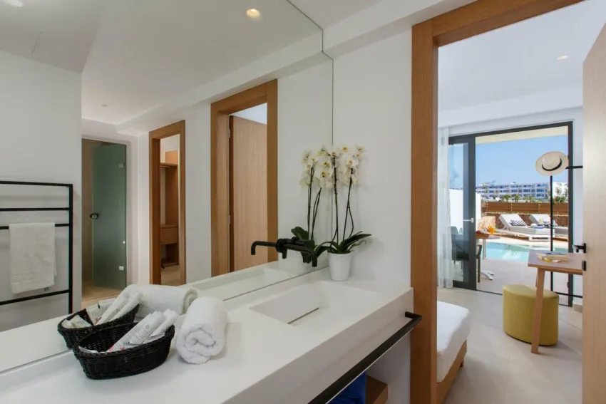 ALOE Boutique Hotel powered by Anissa Beach 4*-16