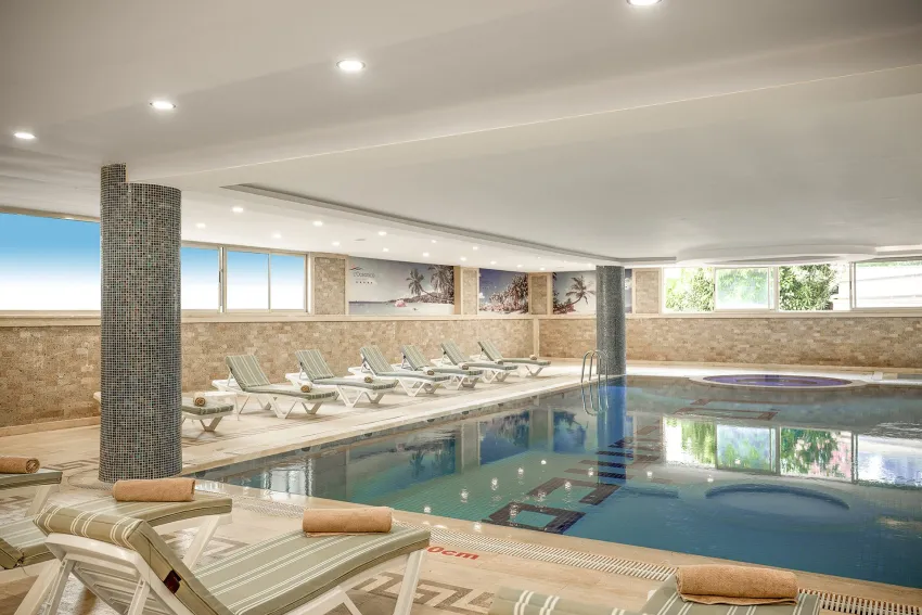 Loceanica Beach Resort 5*-5
