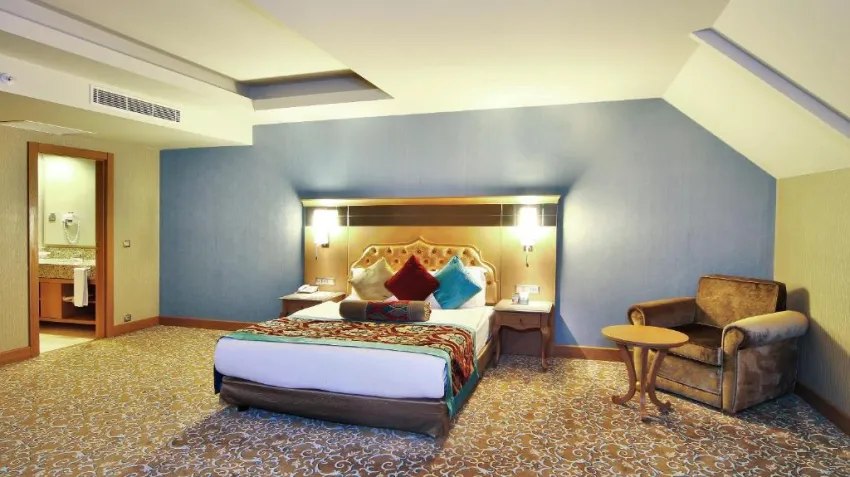 Royal Holiday Palace Hotel 5*-71