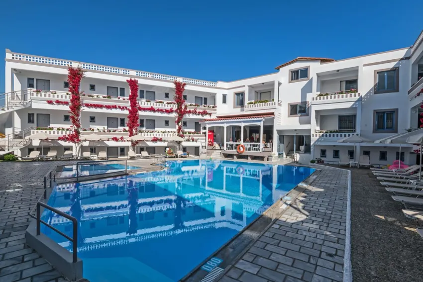 Ariadne Hotel 2*-2