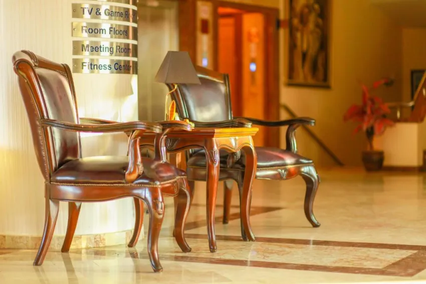 PINE HOUSE HOTEL  4*-8