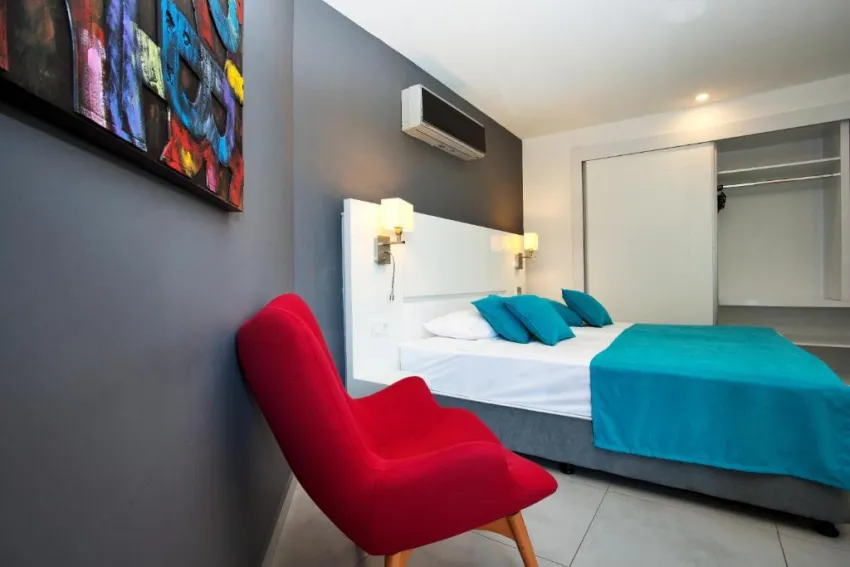 GREEN GARDEN SUITES HOTEL  4*-23