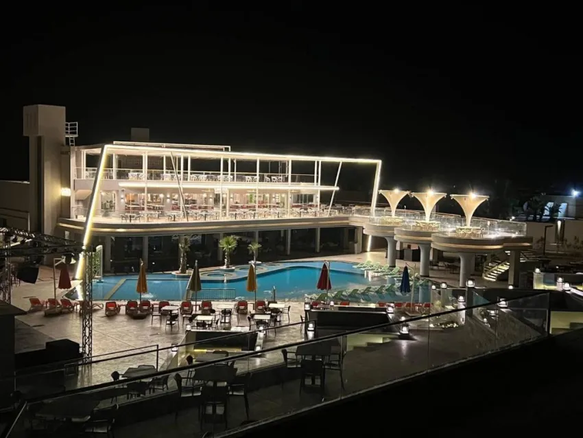LONG BEACH RESORT  4*-24