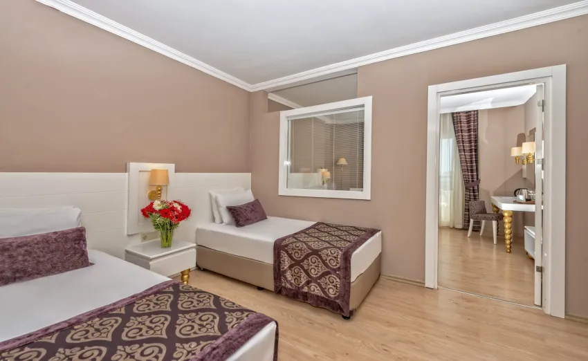 Serenis Hotel 5*-8