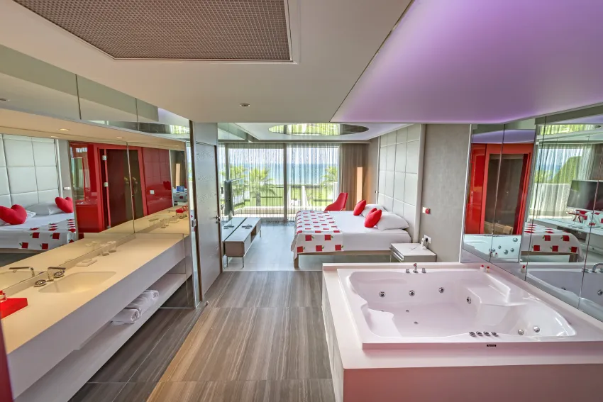 Adam & Eve (Adults Only 16+) 5*-21