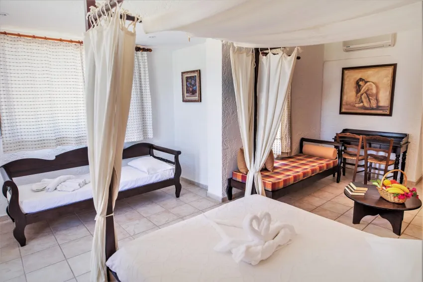 Creta Aquamarine 3*-3