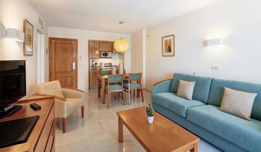 Hipotels Coma Gran 4*-6