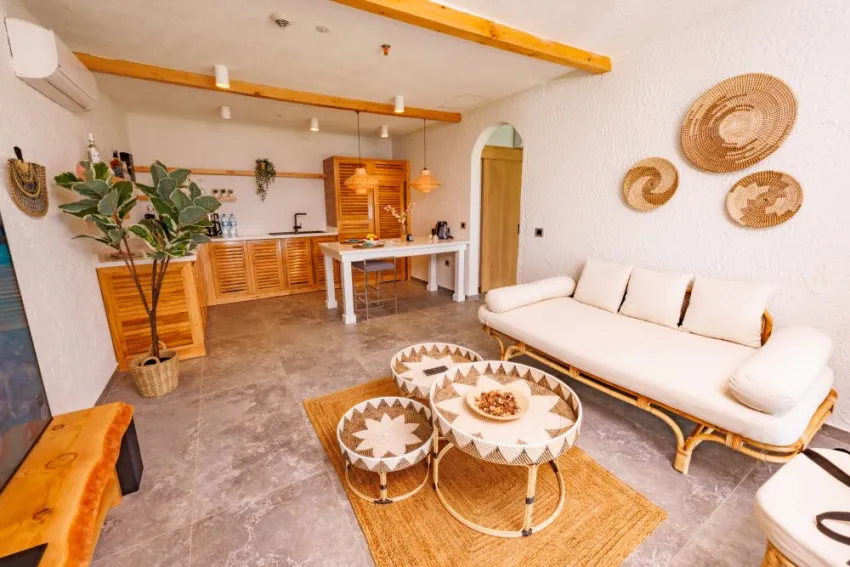 FLORA GARDEN BEACH (ADULTS ONLY 16+)  5*-25