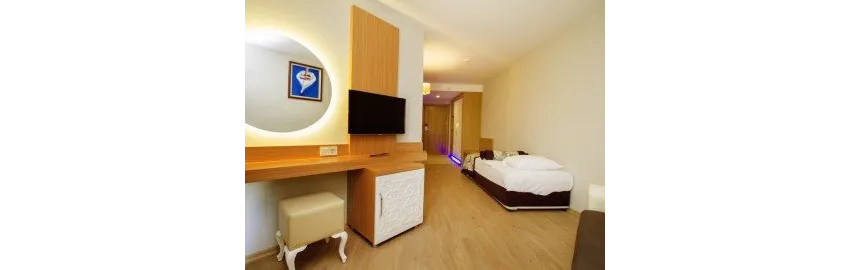 Blue Wave Suite Hotel 4*-4