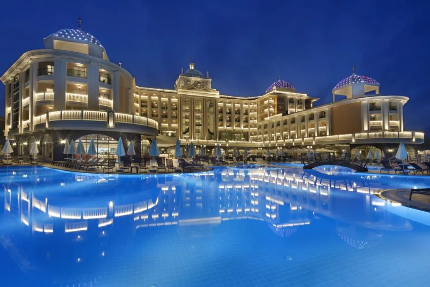 LITORE RESORT HOTEL & SPA  5*-10