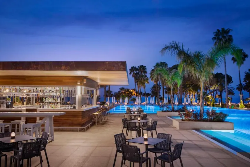ACANTHUS & CENNET BARUT COLLECTION  5*-11