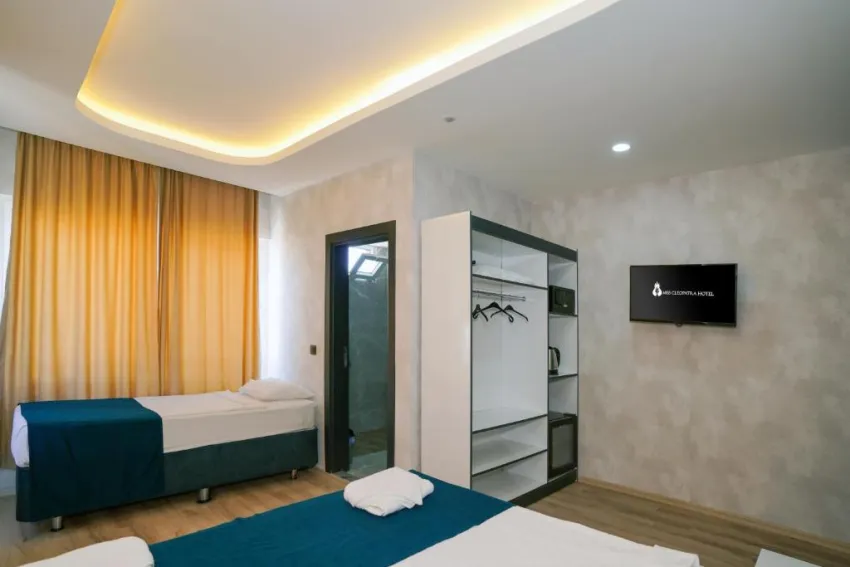 MISS CLEOPATRA HOTEL  2*-9