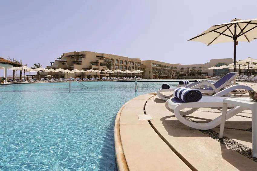 Movenpick Waterpark Resort & Spa Soma Bay 5*-2