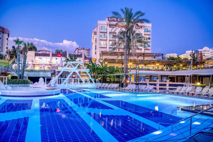 Sealife Buket Resort & Beach Hotel 5*-5