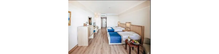 Utopia World Hotel 5*-5