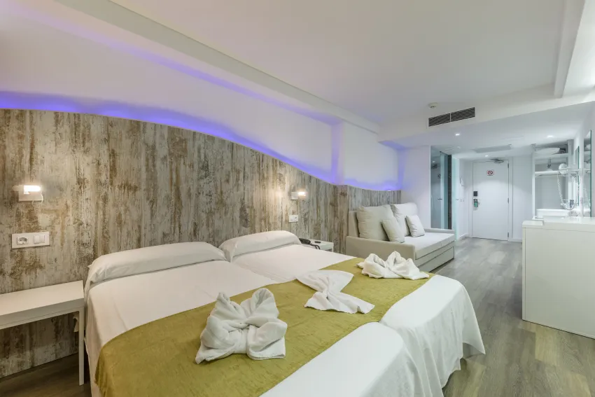Welikehotel Triton Beach 4*-5