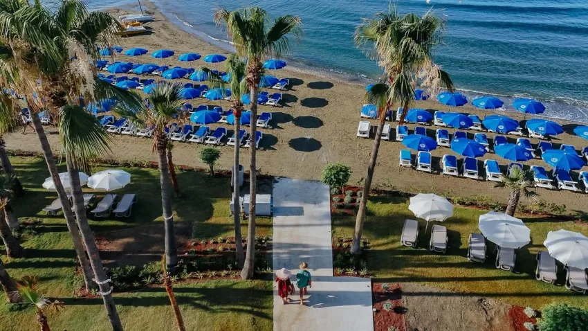 Lordos Beach Hotel & Spa 4*-4