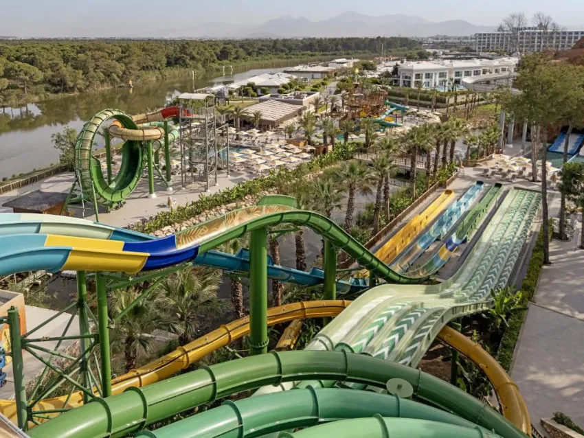 TITANIC DELUXE GOLF BELEK  5*-66