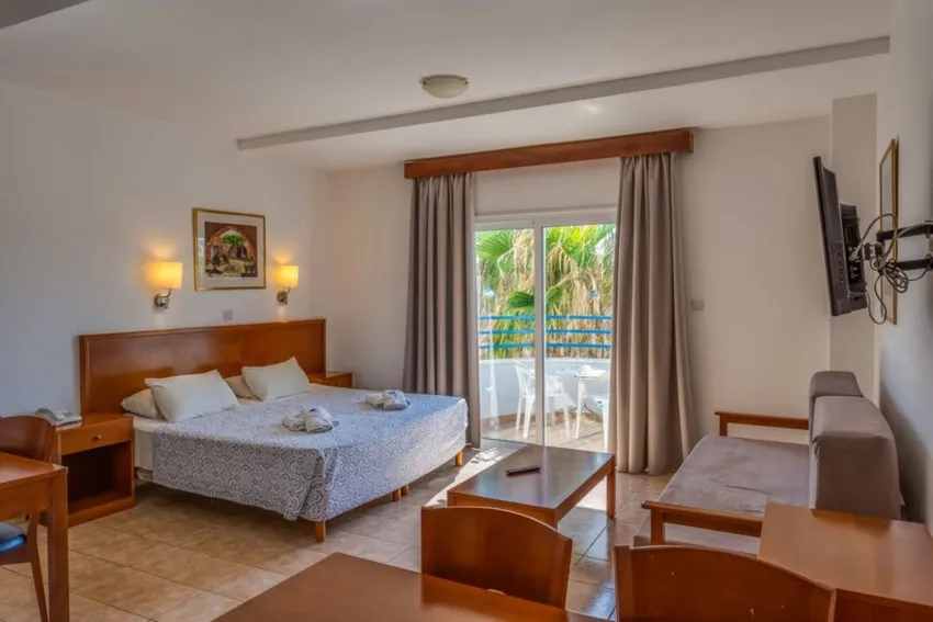 Tetyk Hotel & Suites 3*-23