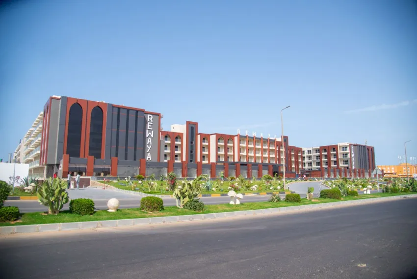 REWAYA MAJESTIC RESORT  5*-12