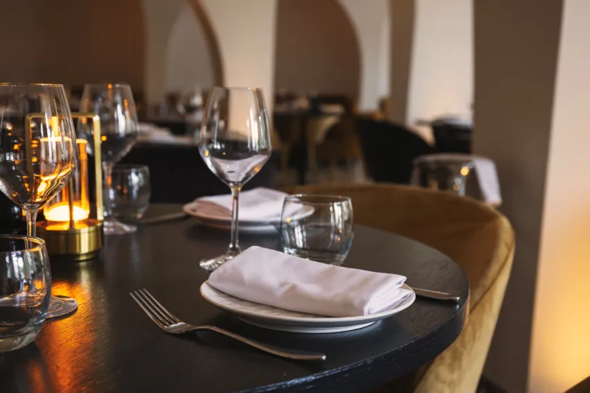 The Donna Portals 5*-63