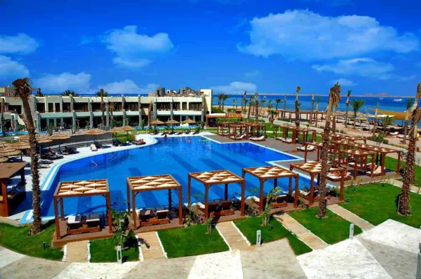Coral Sea Imperial 5*-1
