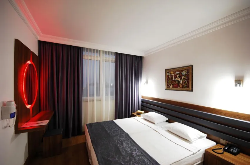 SEALINE HOTEL  3*-6
