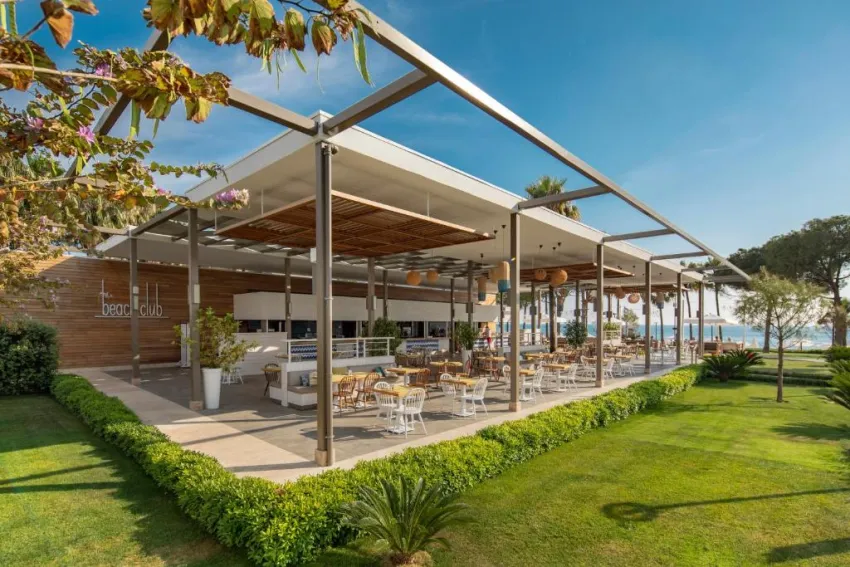 ACANTHUS & CENNET BARUT COLLECTION  5*-3