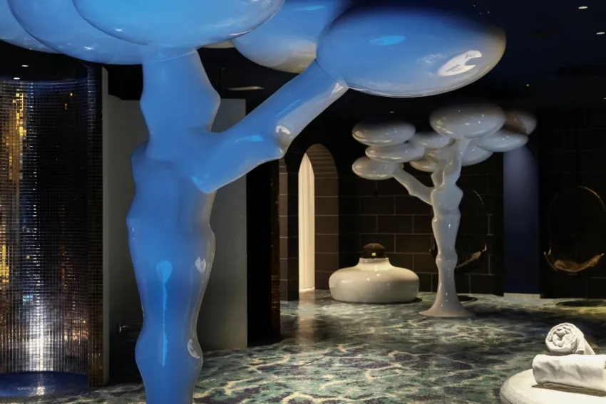 The Donna Portals 5*-75