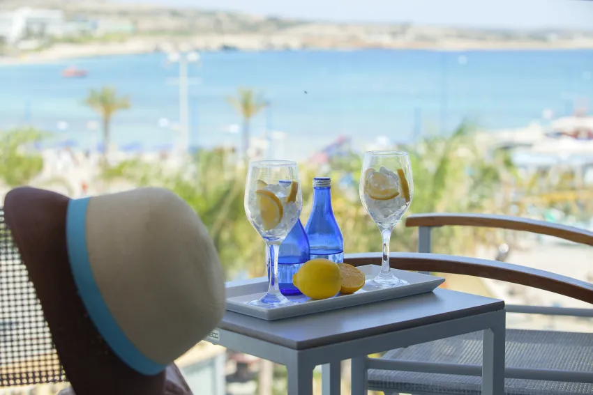 Limanaki Beach Hotel & Suites 4*-15