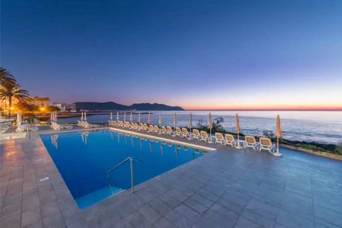 Hotel Atolon & Kaafu Beach Club 4* - Cala bona - Spania