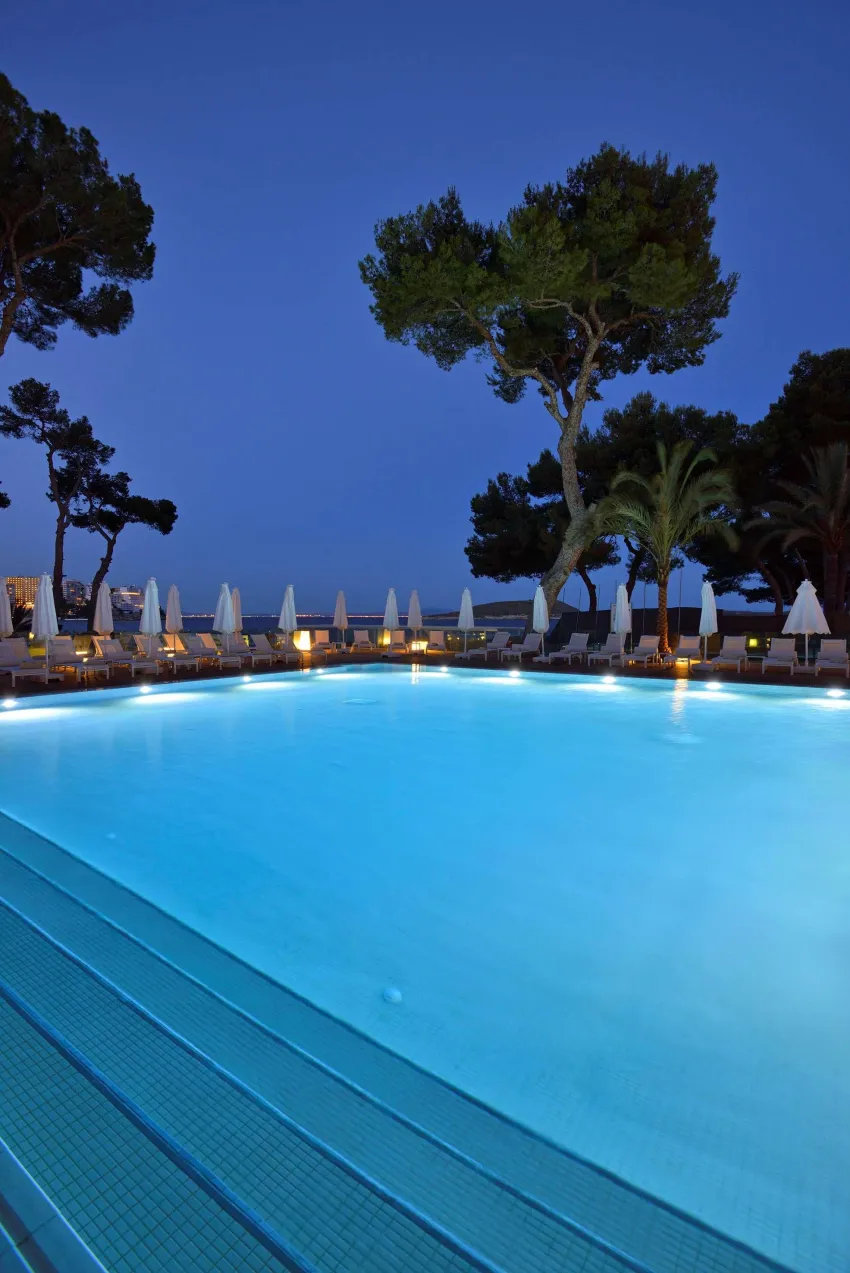 Melia South Beach 4*-391