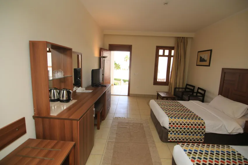 Club Reef Resort 4*-6