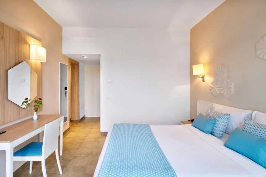 NOZHA BEACH RESORT  4*-44