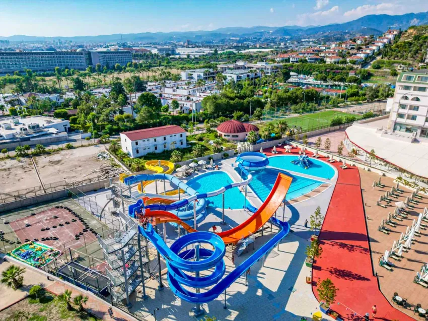 GRAND CORTEZ RESORT HOTEL & SPA  5*-15