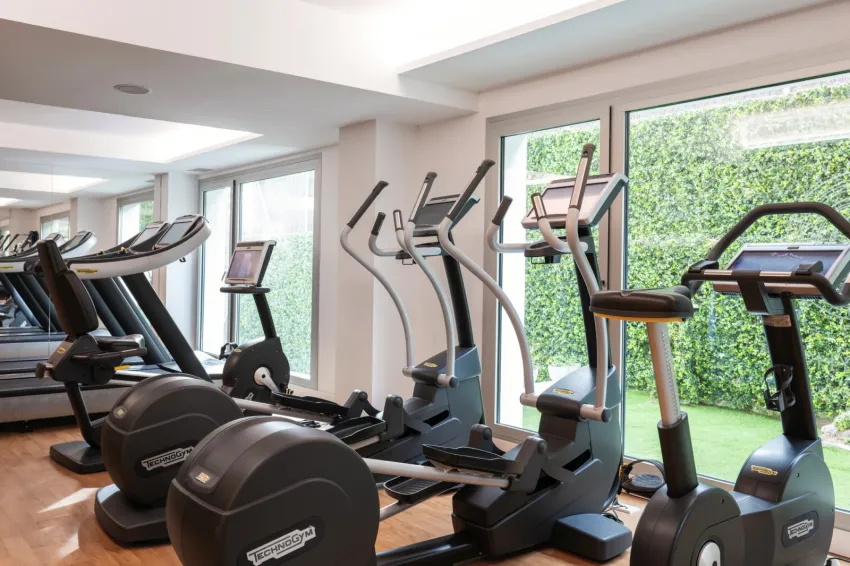 The Donna Portals 5*-73